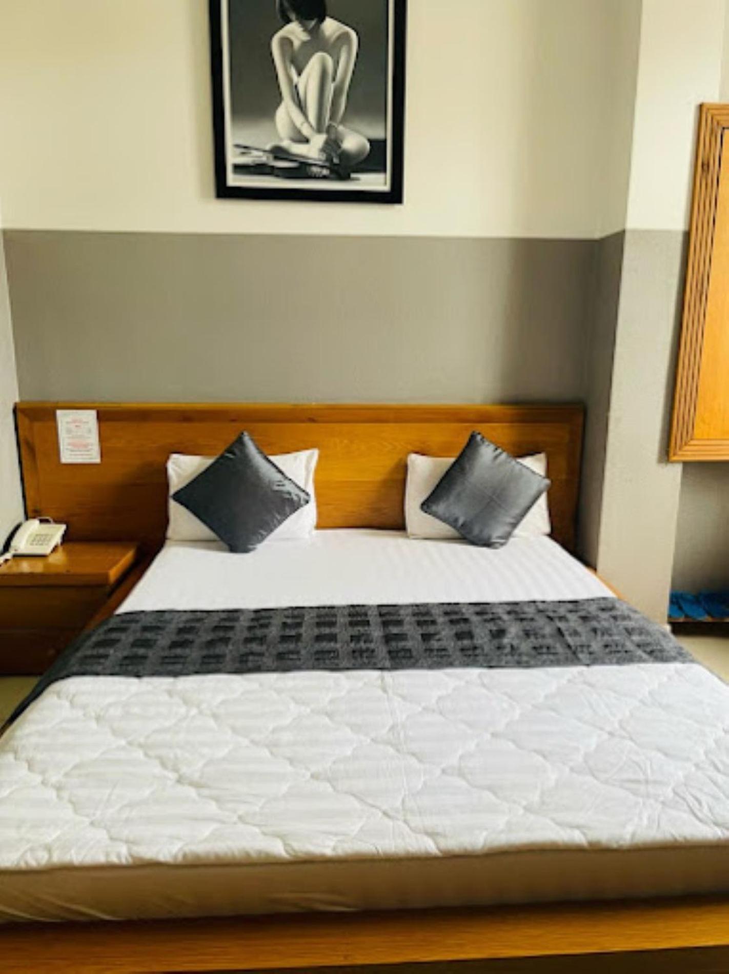 10H Hotel Хошимин Экстерьер фото